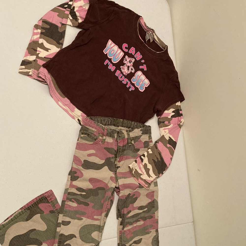 Girls Brown and Pink Camouflage Outfit